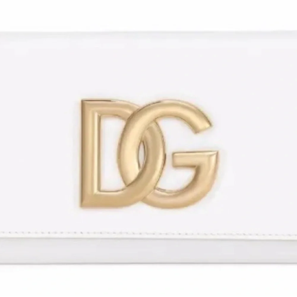 Dolce & Gabbana elegant white